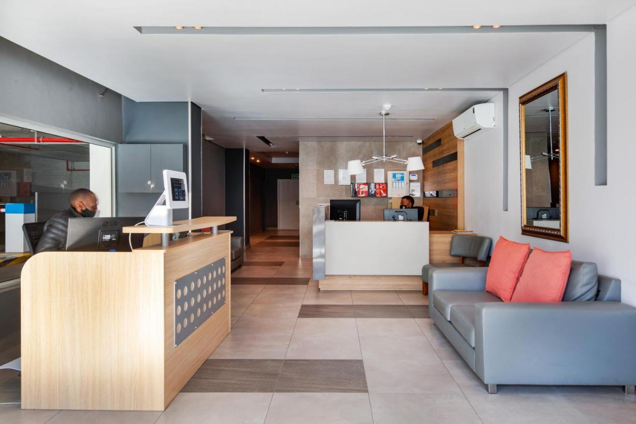 Backup-Powered Trendy Ny City Apartment At Table Mountain Cape Town Eksteriør bilde