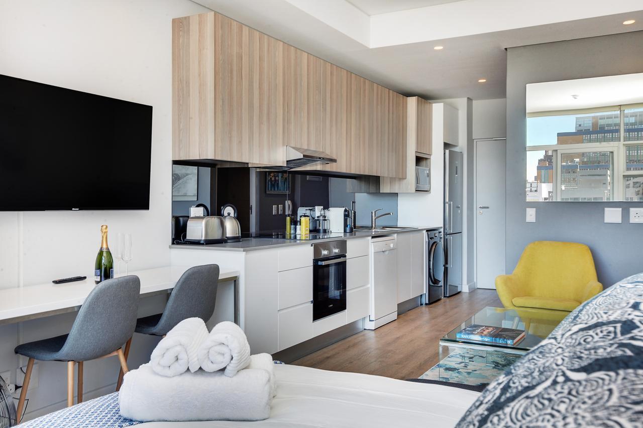 Backup-Powered Trendy Ny City Apartment At Table Mountain Cape Town Eksteriør bilde
